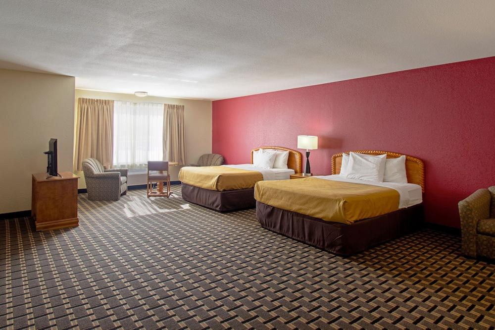 Hotel Econo & Wisconsin Dells