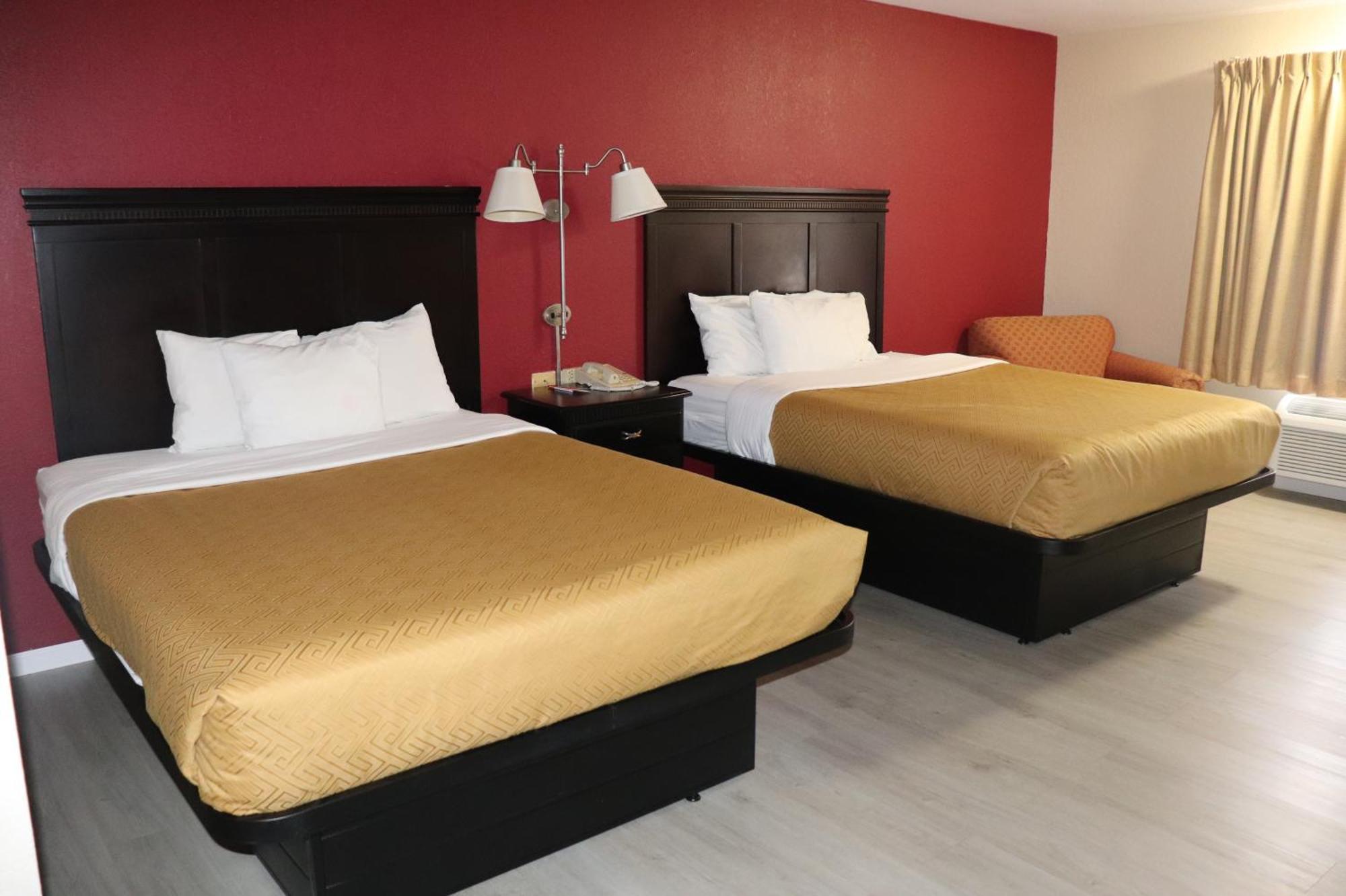 Hotel Econo & 2*