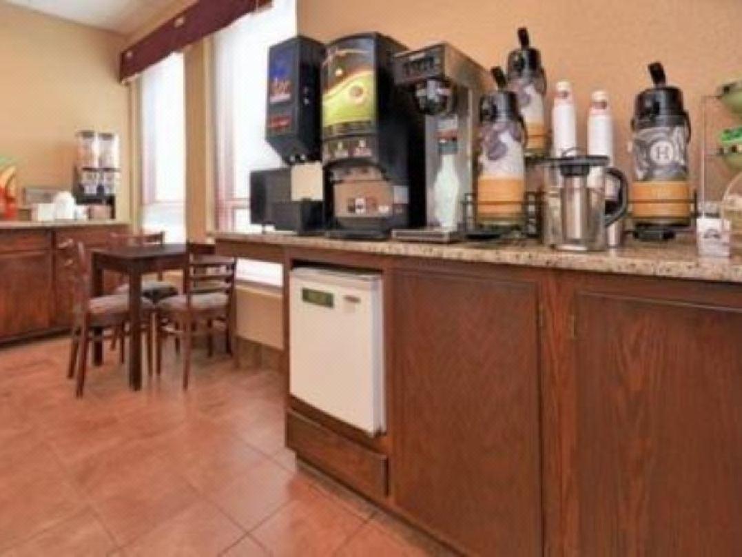 Econo Inn&suites
